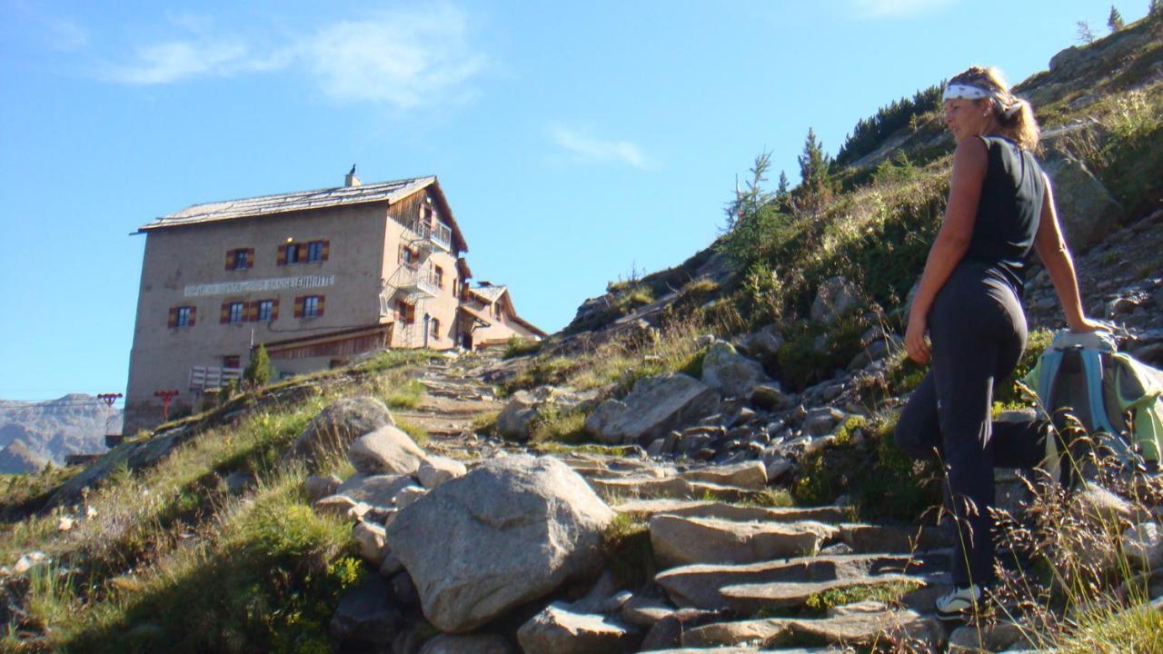 Naturresidenz Mair Zu Hof Campo Tures Bagian luar foto